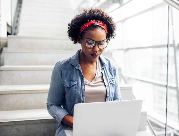 At ServiceNow, we define analytics as using data to make better, faster decisions to run the company. We use analytics to not only spotlight every corner