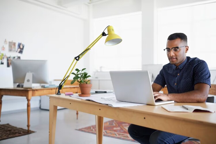 employee workflow solutions help remote employees stay safe