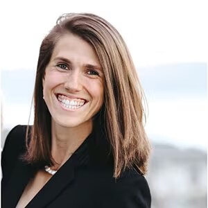 Courtney McShane headshot