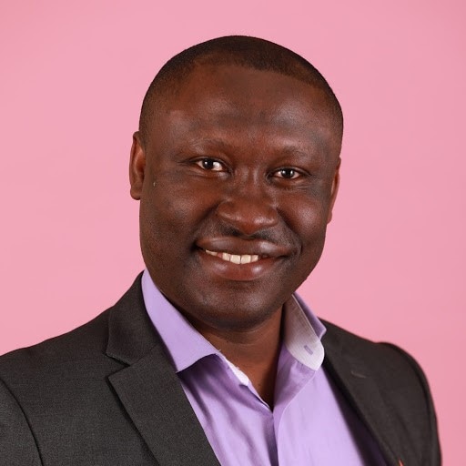Daniel Falayi1