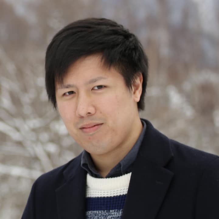 Tomoaki Tagawa1