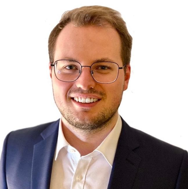 Daniel Kolb1