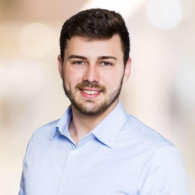 Bjoern_Pfoster Bjoern_Pfoster