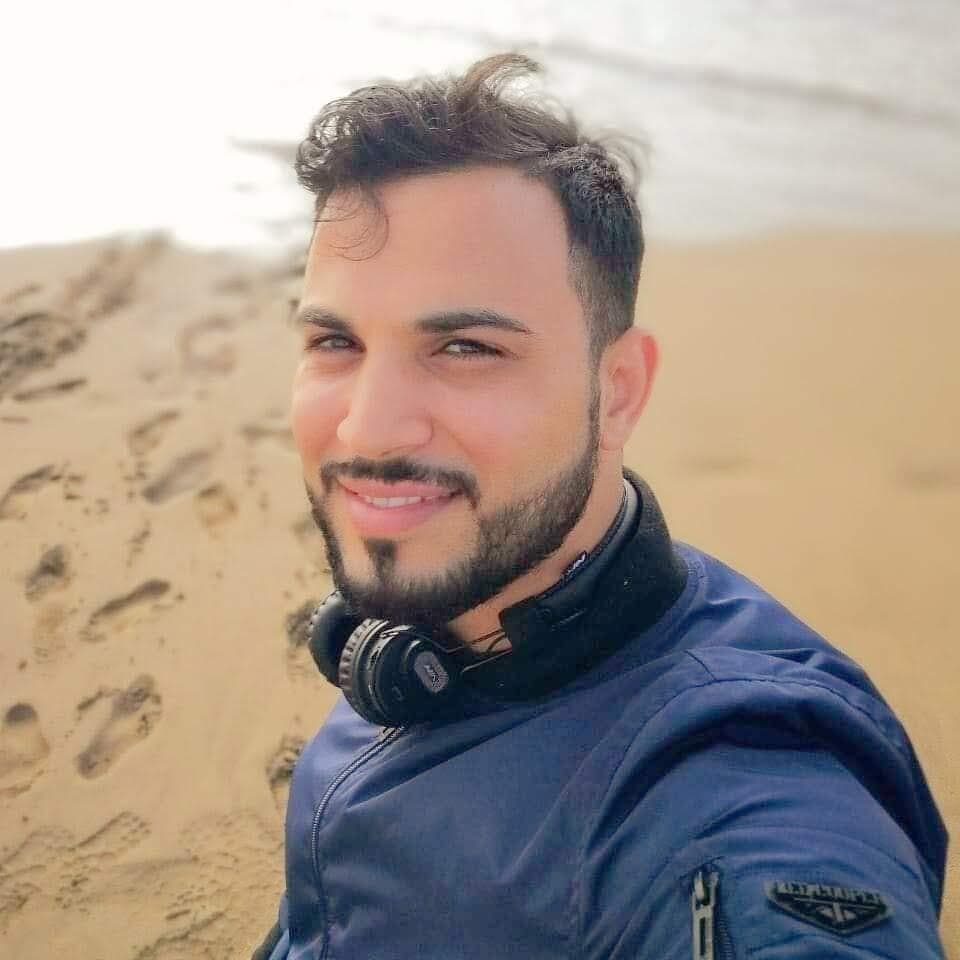Younes Choukri1