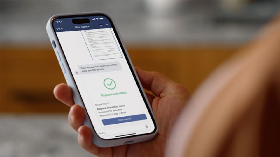 App Engine ofrece un enfoque de desarrollo y configuración con poco código que permite a cualquier persona crear aplicaciones rápidamente.