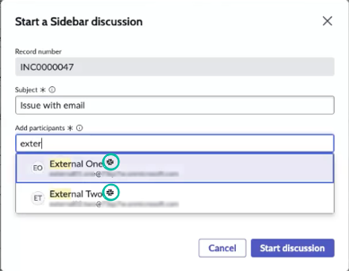 두 개의 검색 결과 옆에 Slack 아이콘이 강조 표시된 사이드바 토론 창을 시작합니다.