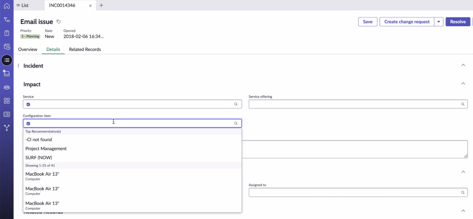 Interface utilisateur des recommandations de champ sur un formulaire de nouvel incident dans une version postérieure à la version&nbsp;4.2.