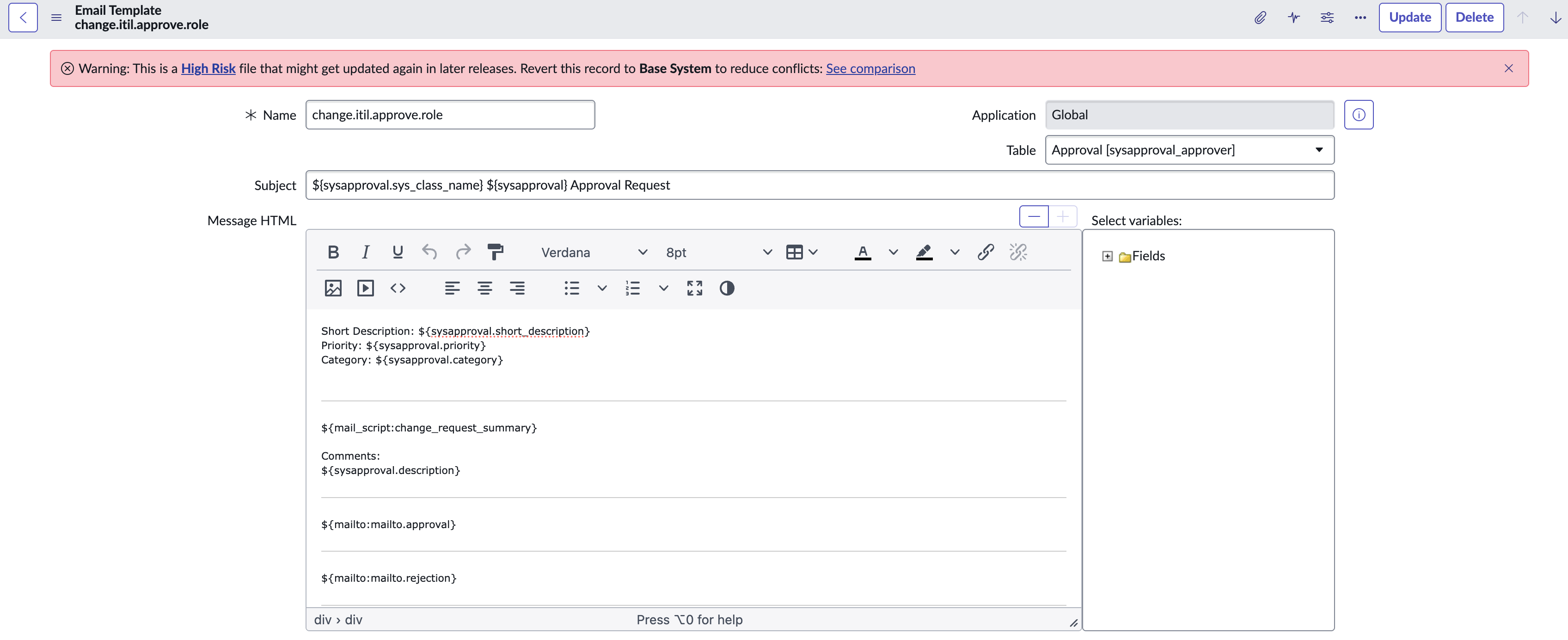 The change.itil.approve.role template specifies the HTML message content in the approval request email