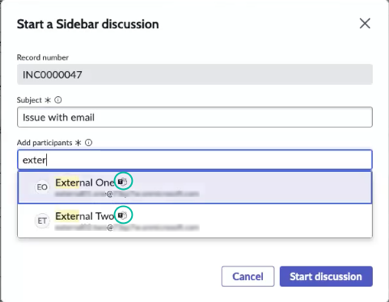 Démarrez une fenêtre Microsoft Teams de discussion avec l’icône en surbrillance à côté de deux résultats de recherche.