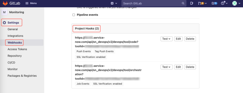 GitLab の Webhook。