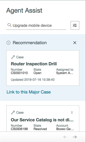 Agent Assist window in the Predictive Intelligence tab displaying a recommendation to link the current case to a major case.