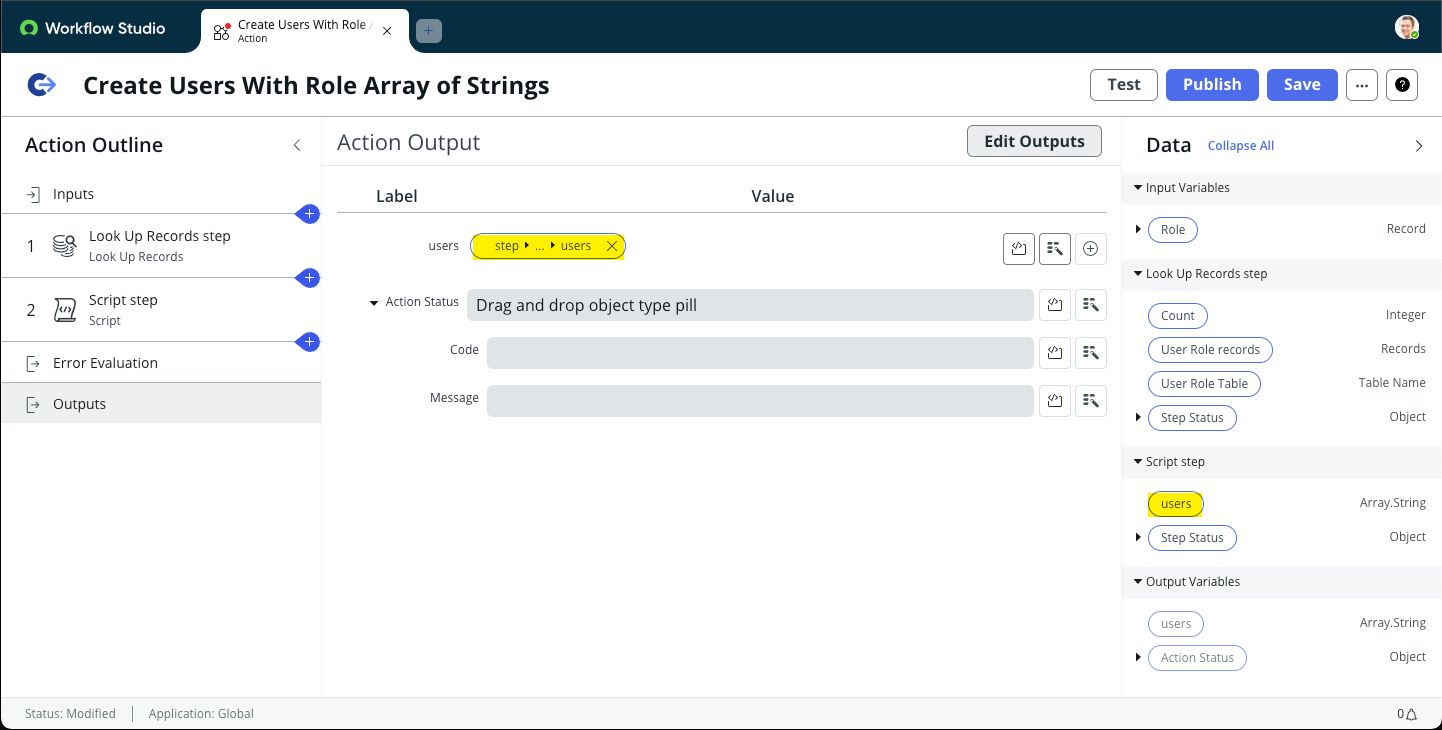Configure a variável de saída da ação para usar a cápsula de dados dos usuários da etapa Script.