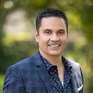 Tony Colon serves as the senior vice president of customer success at ServiceNow, where he leads the company’s global customer success organisation.